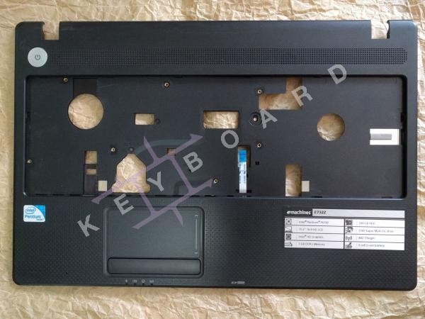 Верхня частина Acer Aspire 5749